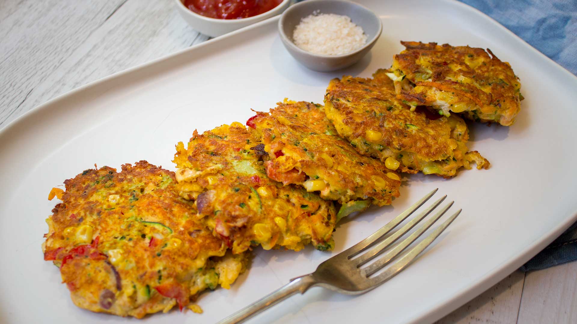 Low carb salmon vegetable fritters